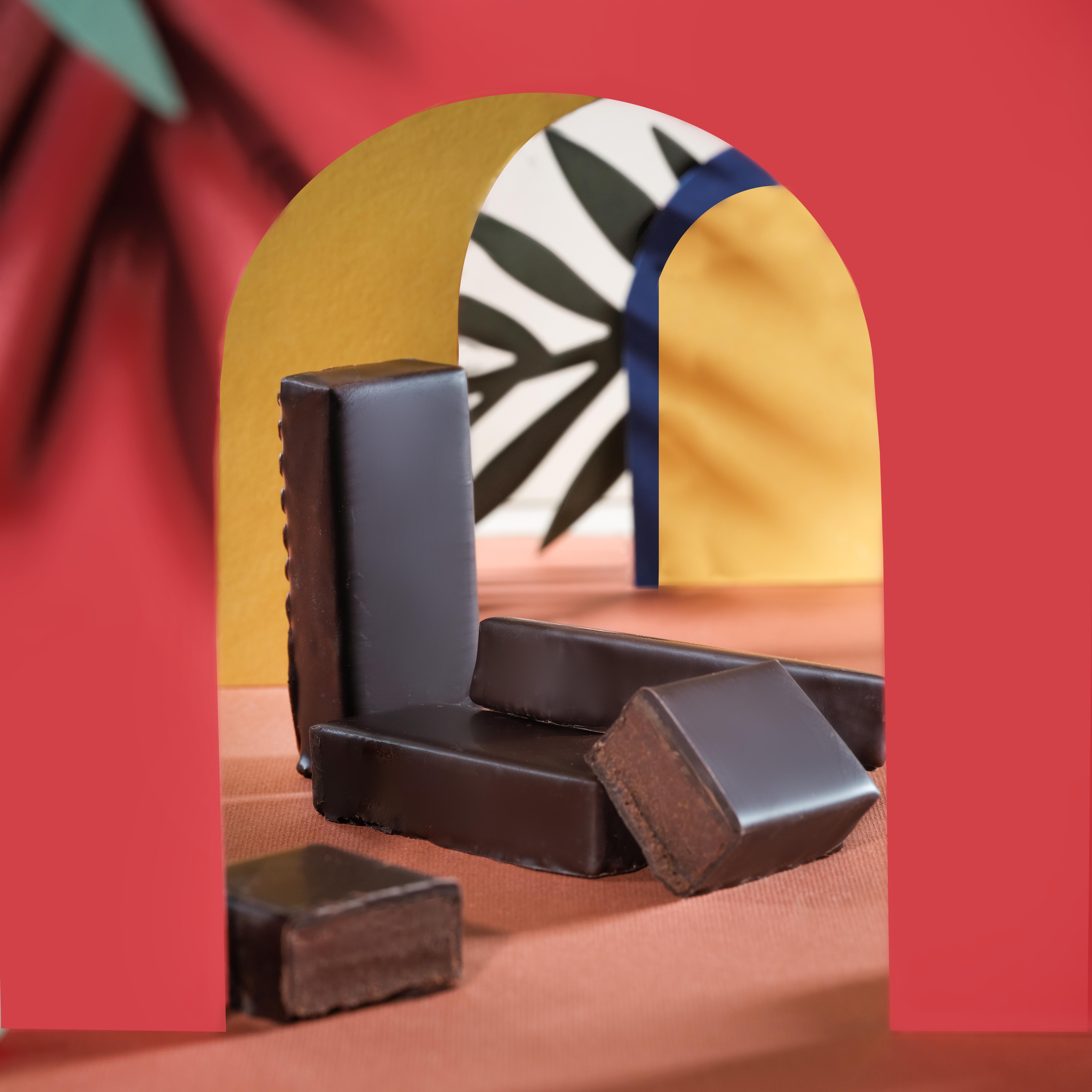 UNE PRODUCTION CERTIFIÉE CACAO TRACE Un engagement pour une production durable et respectueuse.
